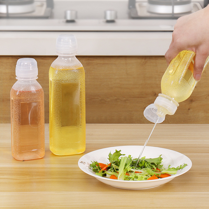 Kitchen Gadgets Oil Spray - 300/500ML บีบขวดปรุงรสกรีดร้องขวดน้ํามันสเปรย์น้ํามันขวดซอสถั่วเหลืองขวดน้ํามันมะกอกคอนเทนเนอร์อุปกรณ์ครัว